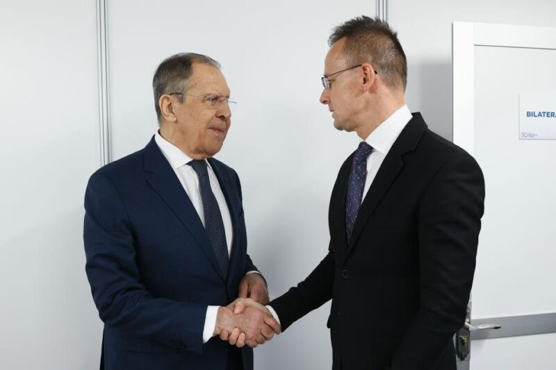 ЄС обмежує Угорщині доступ до інформації через “зливи” Кремлю – ЗМІ