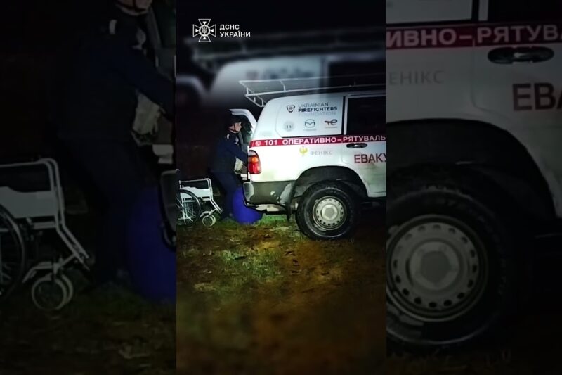 Вивезли з-під обстрілів: порятунок 3 жінки на Сумщині