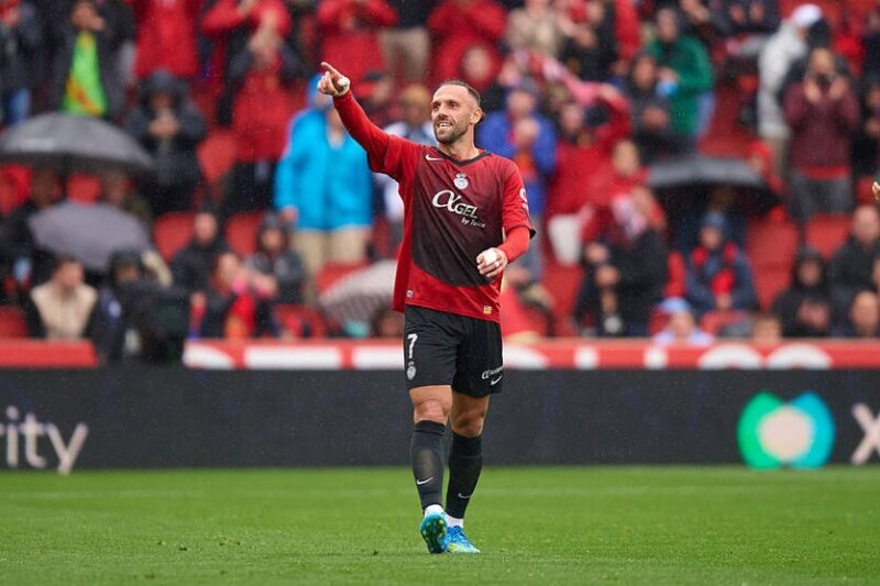 Барселона знайшла більш доступну заміну Альваресу