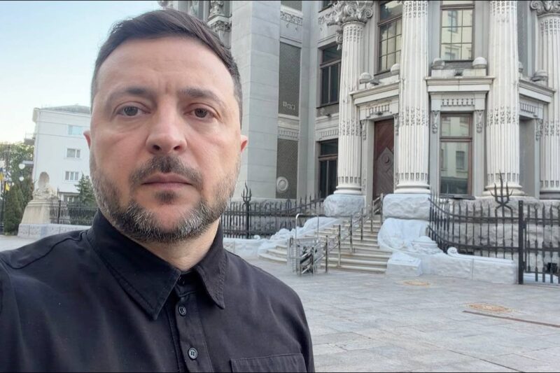 Затвердив сьогодні нові наші операції: якщо Росія не хоче дипломатії, має бути до дипломатії примус