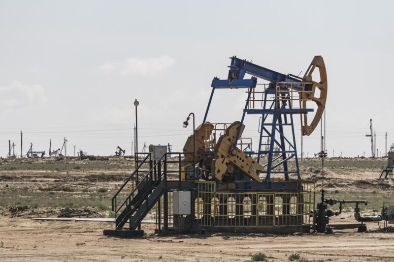 Казахстан визнав зупинку транзиту нафти трубопроводом Дружба в ФРН