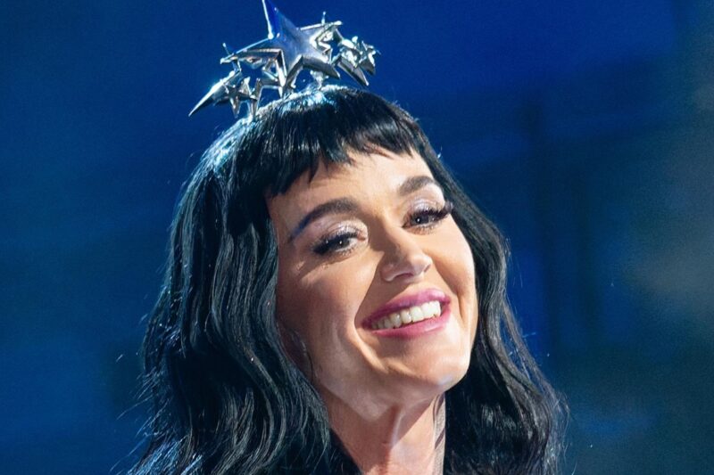 Кеті Перрі звинуватили у сексуальному насильстві