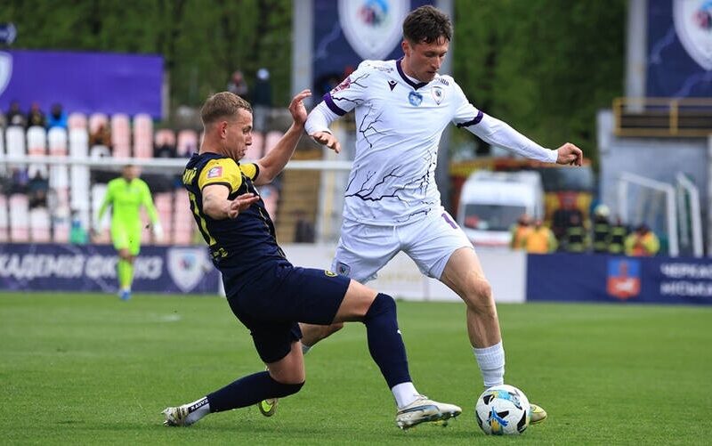 ЛНЗ допустив осічку в матчі з Металістом 1925, що призвело до нічиєї