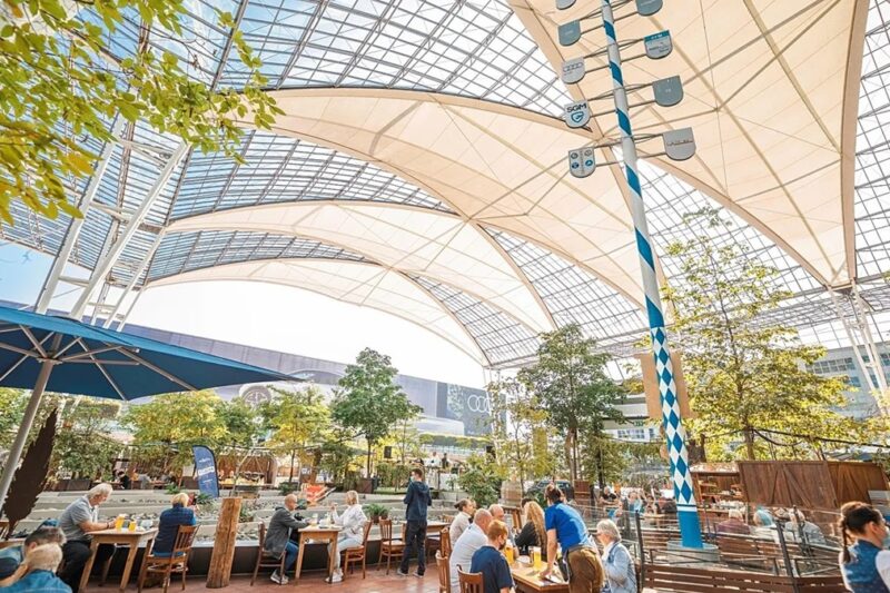 Названо аеропорти світу з найкращою їжею: Європа увірвалась в ТОП-10