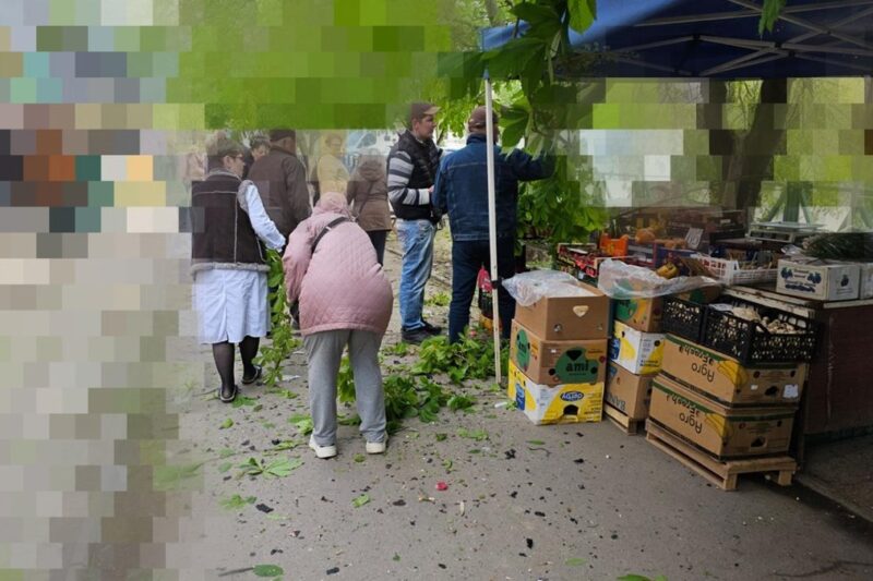 Росіяна вдарили по Херсону, троє поранених