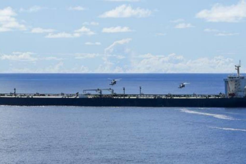 США перехопили судно з іранською нафтою