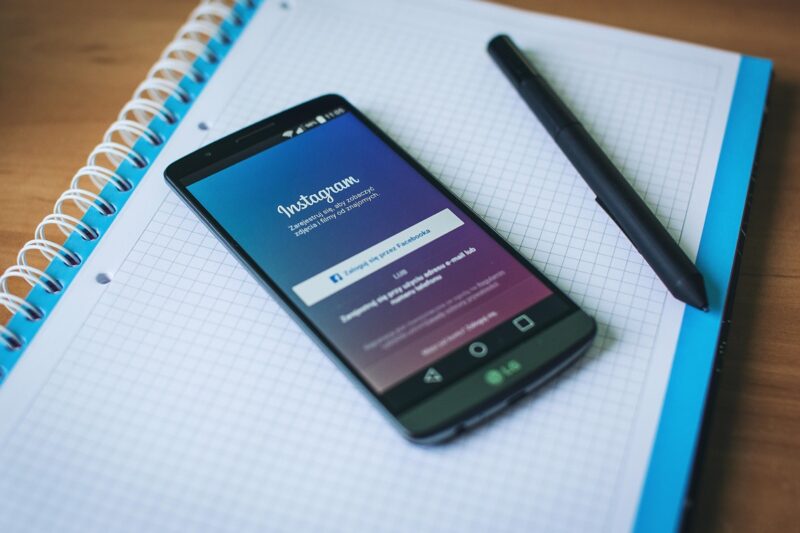 Стало відомо, що українці купують найчастіше в Instagram