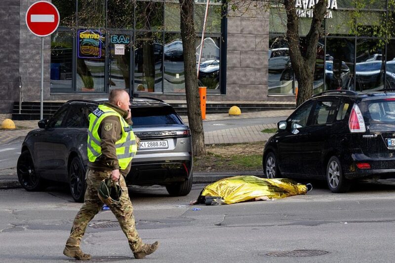 Стрілянину в Києві розслідують як теракт