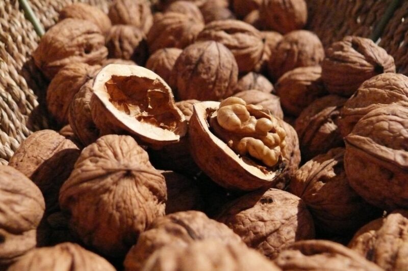 Суперфуд: схуднення й боротьба з Альцгеймером у жмені горіхів