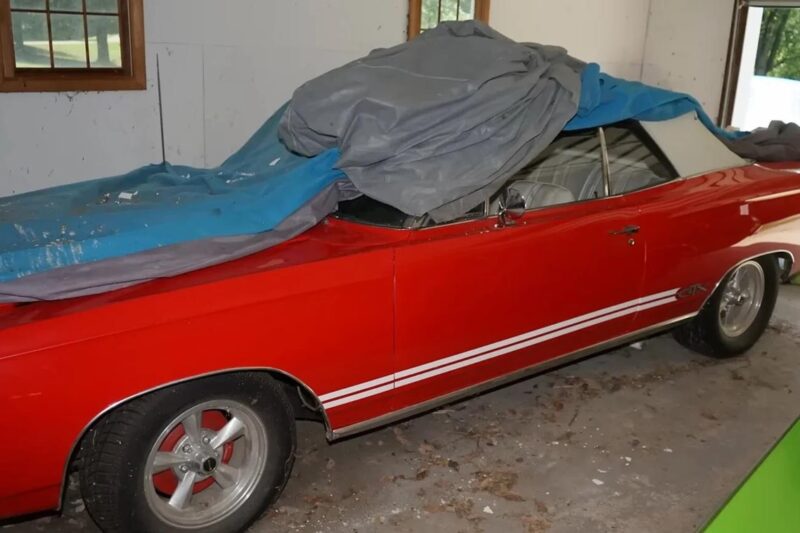 У США виявили секретну колекцію вінтажних спортивних авто