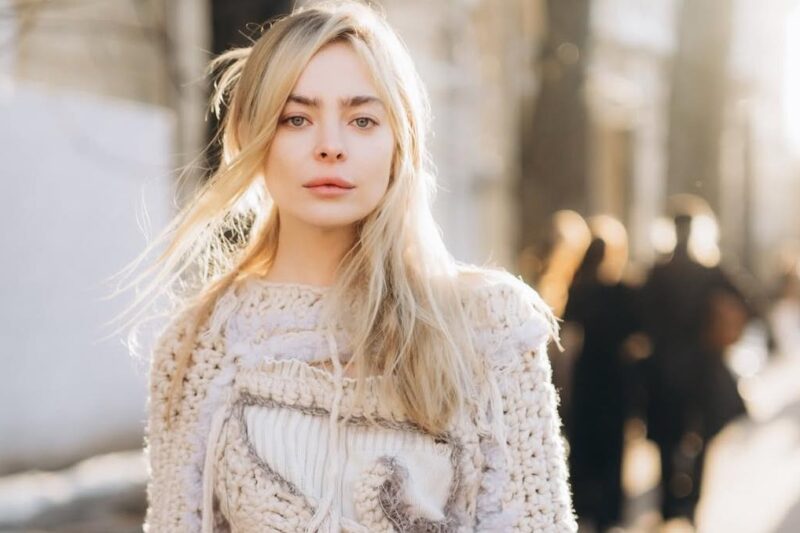 Українська модель повідомила про загибель батька під час обстрілу Нікополя