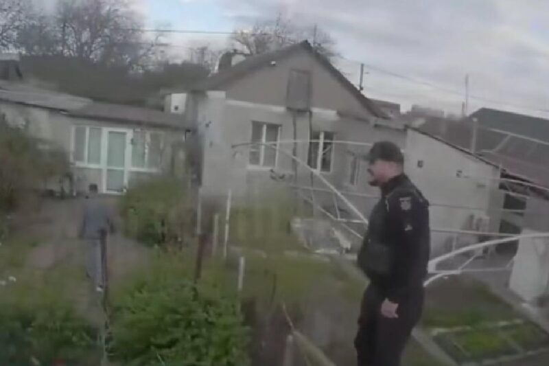 В Одесі на дитину напав озброєний чоловік