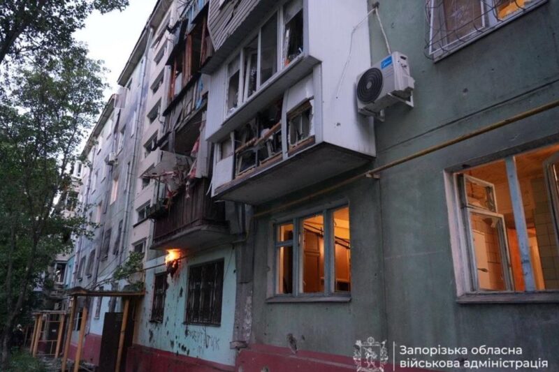 Атака на Запоріжжя: з’явилися фото наслідків