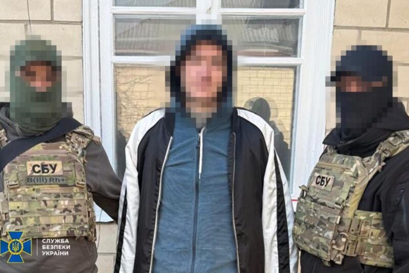 Дезертир організовував підпали військових авто у Києві
