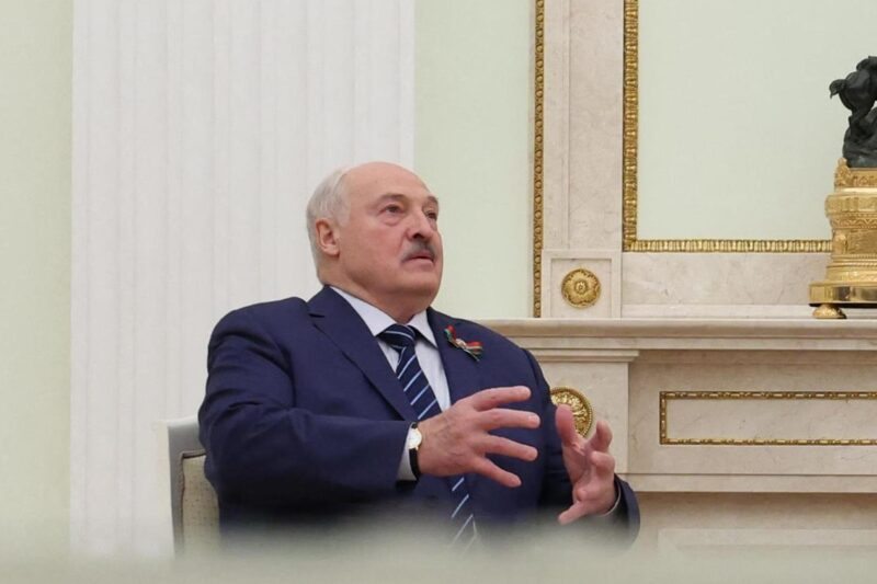 Лукашенко анонсував “точкову” мобілізацію в Білорусі