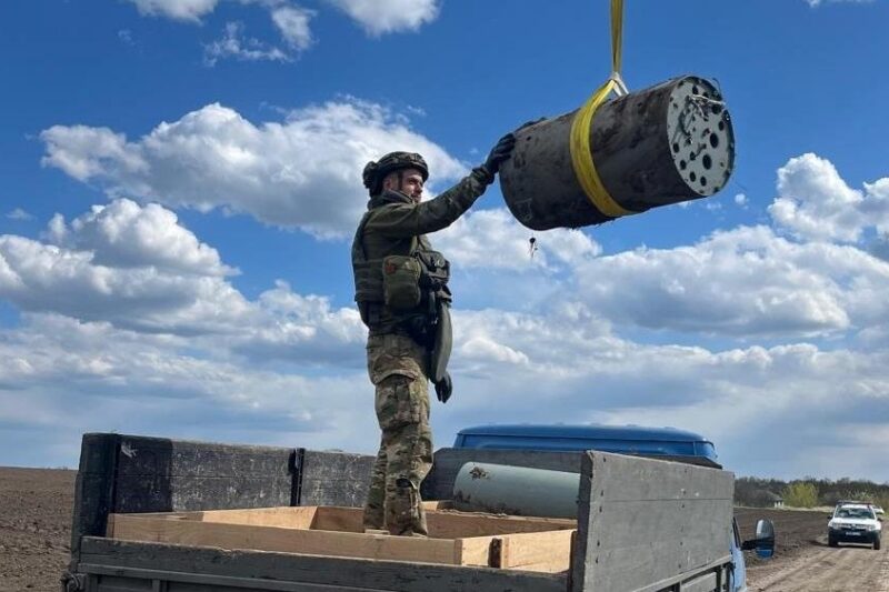 На Кіровоградщині знешкодили ракету з двома зарядами по 400 кг