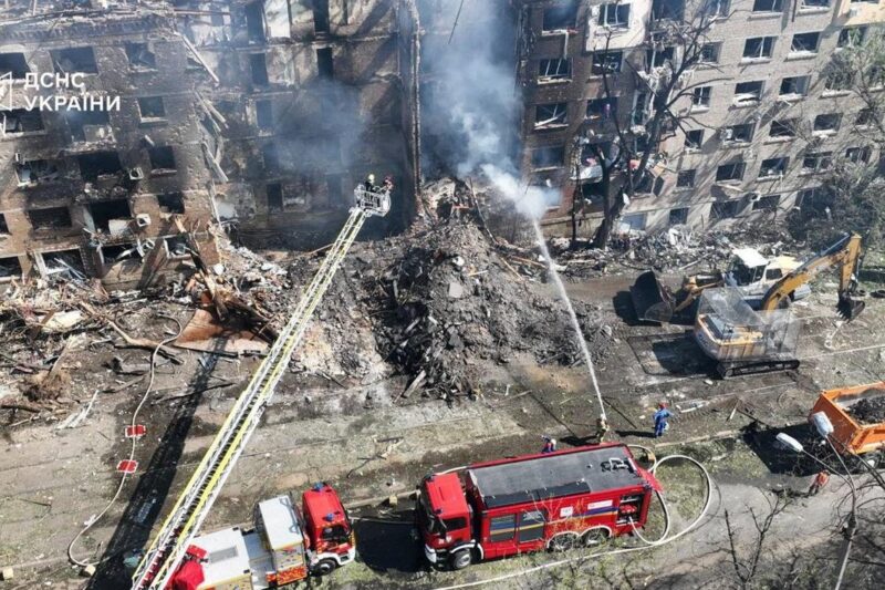 У Києві пошкоджені 300 об’єктів – Зеленський