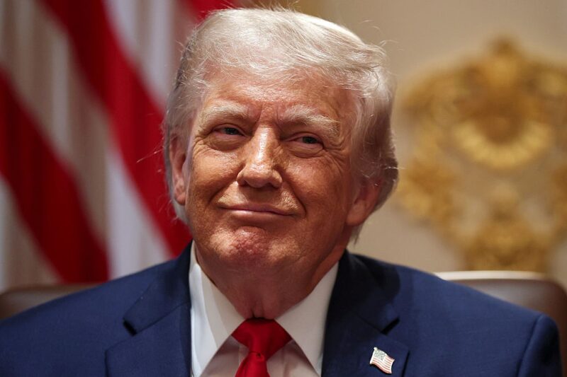У США підготували ескіз купюри $250 з Трампом – WP