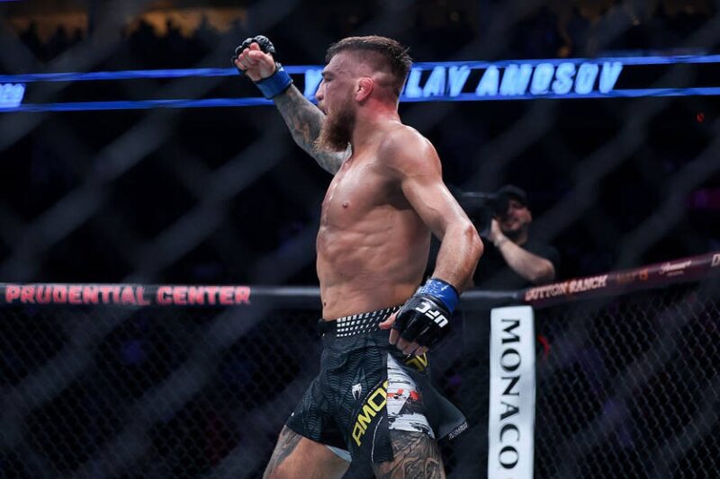 Українець отримав грошовий бонус за перемогу в UFC