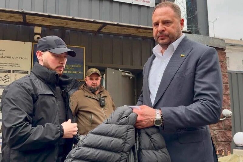 Єрмак вийшов із СІЗО після внесення застави