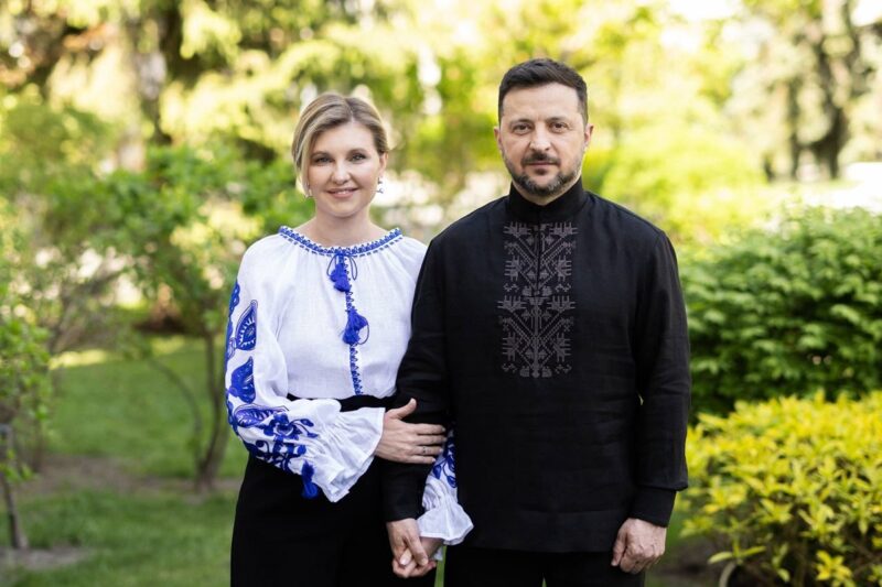 Зеленський привітав українців з Днем вишиванки