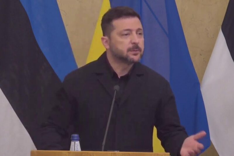 Спілкування Володимира Зеленського з медіа разом із Президентом Естонії Аларом Карісом