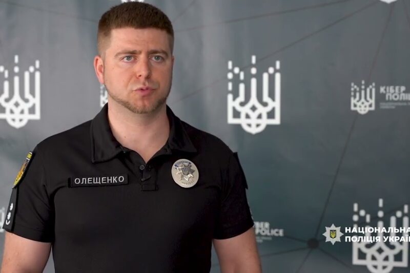 Поліція викрила зловмисників, які виманили понад мільйон гривень, обіцяючи фейкову допомогу