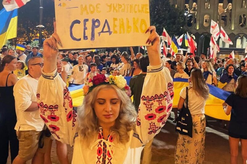 Дочка довіреної особи Путіна отримала вирок за підтримку ЗСУ