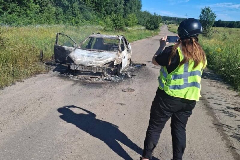 Дрон РФ атакував цивільне авто на Харківщині