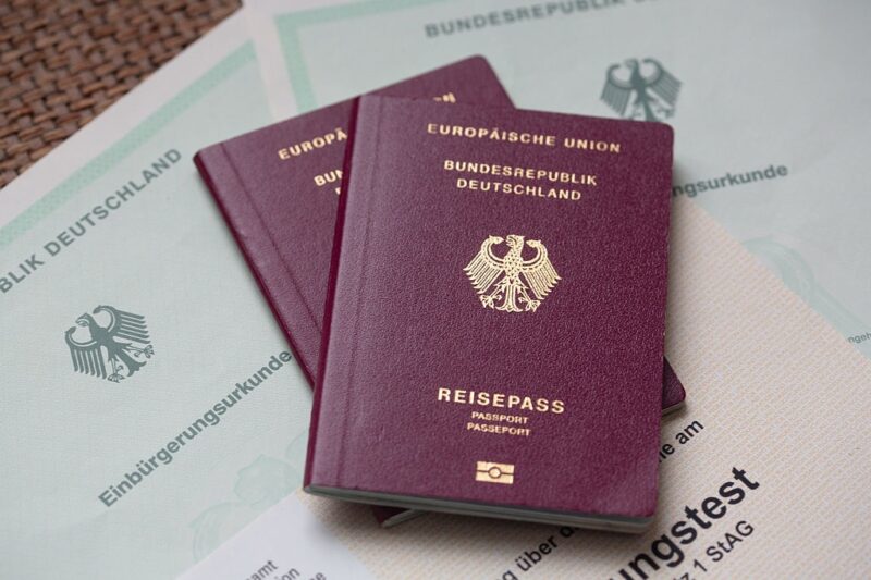 Германія оновила рекорд за кількістю виданих паспортів