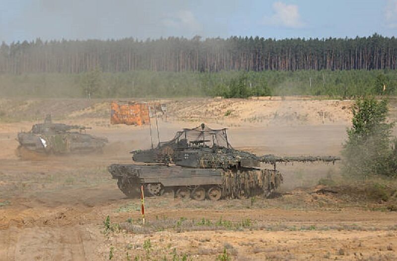 Німеччина скеровує військовий контингент до кордону з Білоруссю