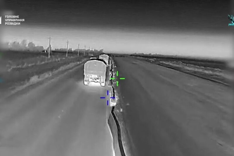 Палає все: ГУР показало нові кадри роботи Примар