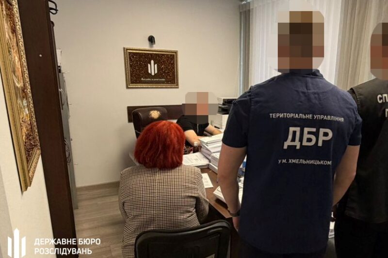 Посадовців Гайсинського ТЦК викрили на “паперовій мобілізації”