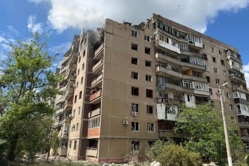 Росіяни скинули бомби на Дружківку, є поранені