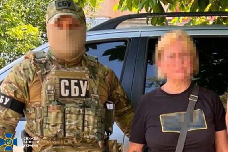У Херсоні затримали колаборантку, яка “залягла на дно”