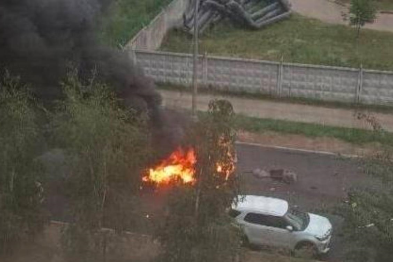 У мікрорайоні для військових у Підмосков’ї підірвали авто: є загиблий
