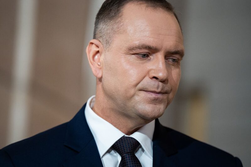 У Польщі обговорила орден Зеленського