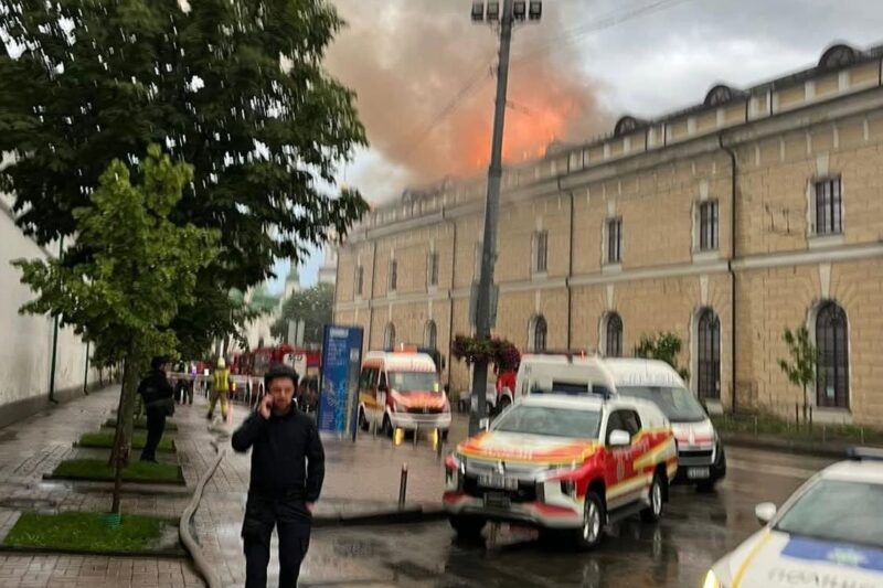 Удар по Лаврі та кіностудії Довженка: стали відомі наслідки