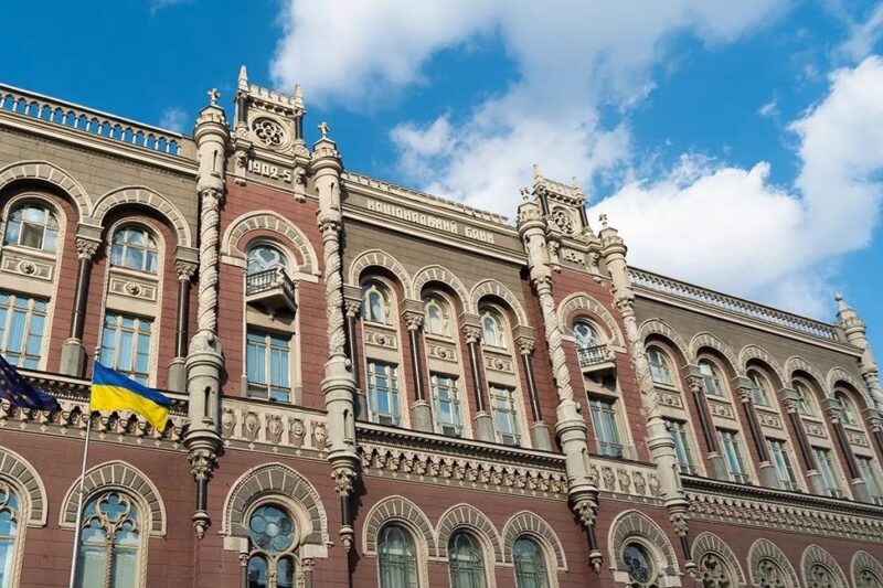 В Україні новий історичний максимум долара