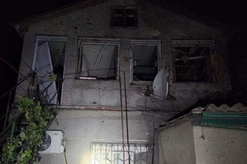 Війська РФ обстріляли Одесу, є поранений