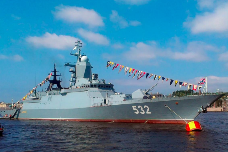 З’явились знімки ураженого у Кронштадті ракетного корабля
