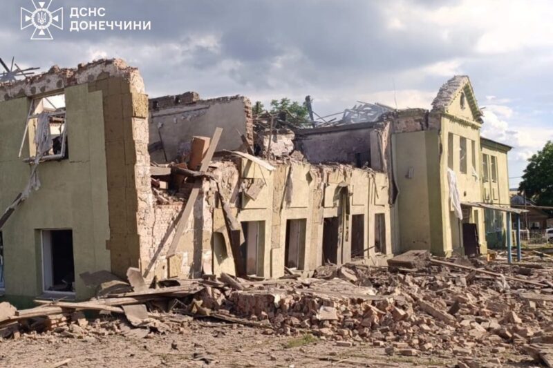 Авіаудар по Слов’янську: є жертва і поранені