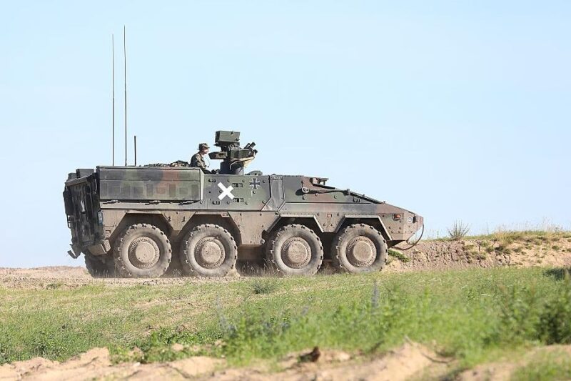 Країна НАТО пригрозила Росії військовою відповіддю