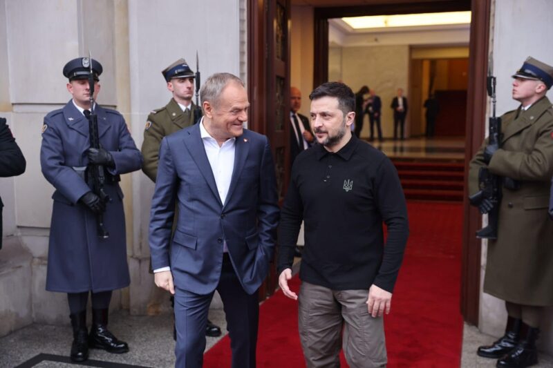 На фоні нападів на українців. Зеленський в Польщі