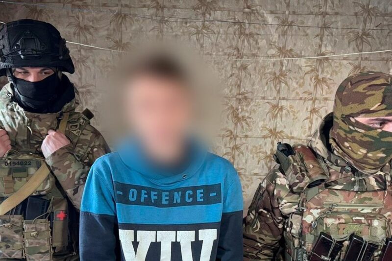 На Харківщині чоловік вербував дітей через гру та купував їхні інтимні фото