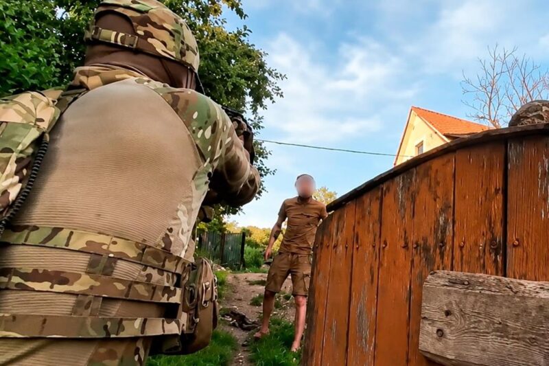 На Вінниччині СЗЧ-шник сокирою відбивався від представників ВСП