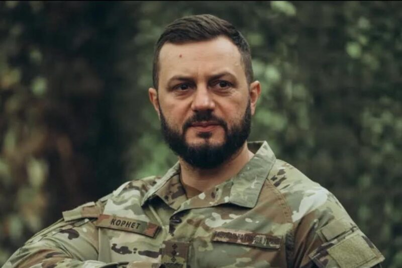 Скоєно замах на командира корпусу Хартія
