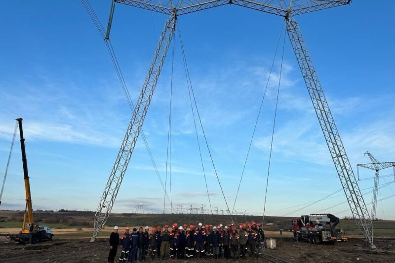 У червні енергетики повернули світло майже 4 млн споживачів