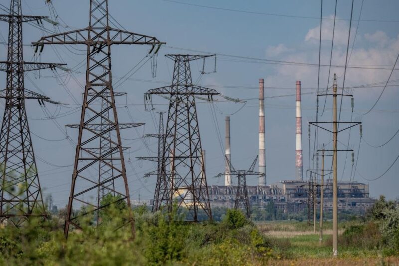 У Києві і областях діють аварійні відключення
