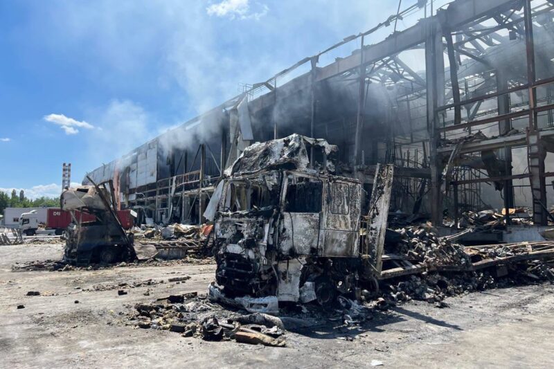 У Києві росіяни знищили склад Червоного Хреста